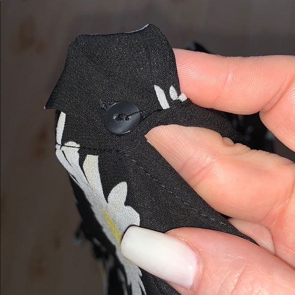 BRAND NEW DRESS! - Picture 2 of 3